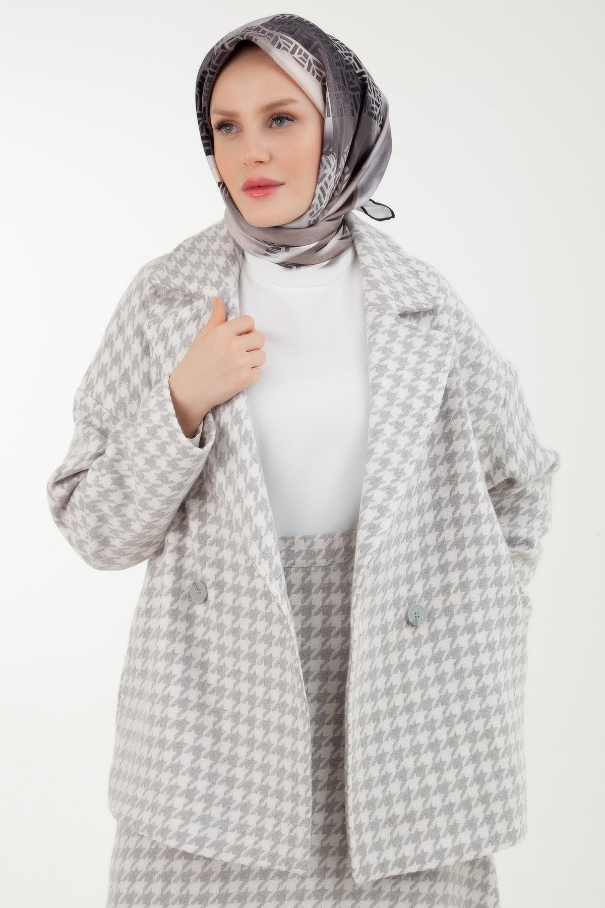 armine-trend-kaz-ayagi-desenli-ceket-v-4572fe