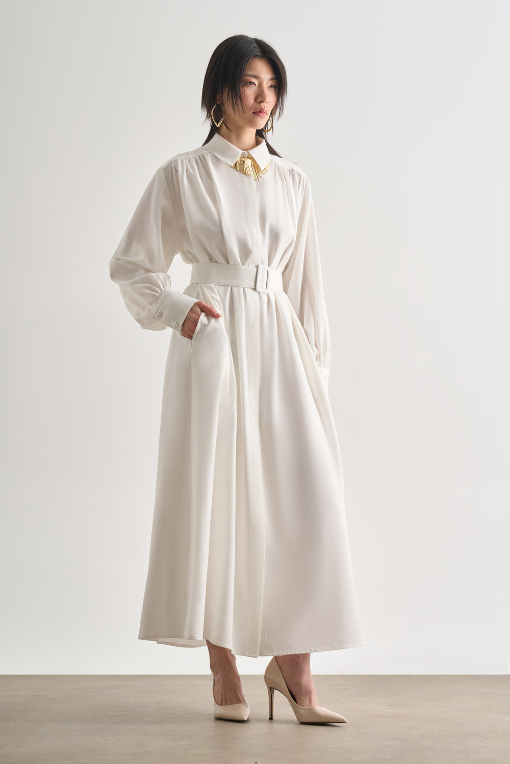 mizalle-tencel-dokulu-pile-detayli-kemerli-maksi-ekru-elbise-56884-12-B